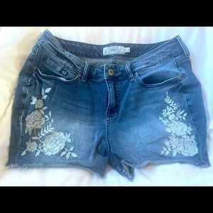 Embroidered High Rise shorts